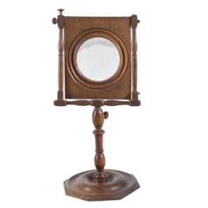 Magnifying Lens on Stand
